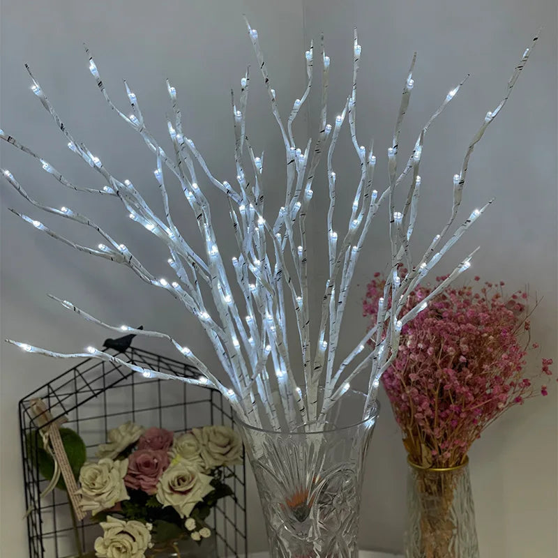 Branches LED Bouleau 20 LED - Lumières Féeriques à Piles - Décoration Mariage Noël