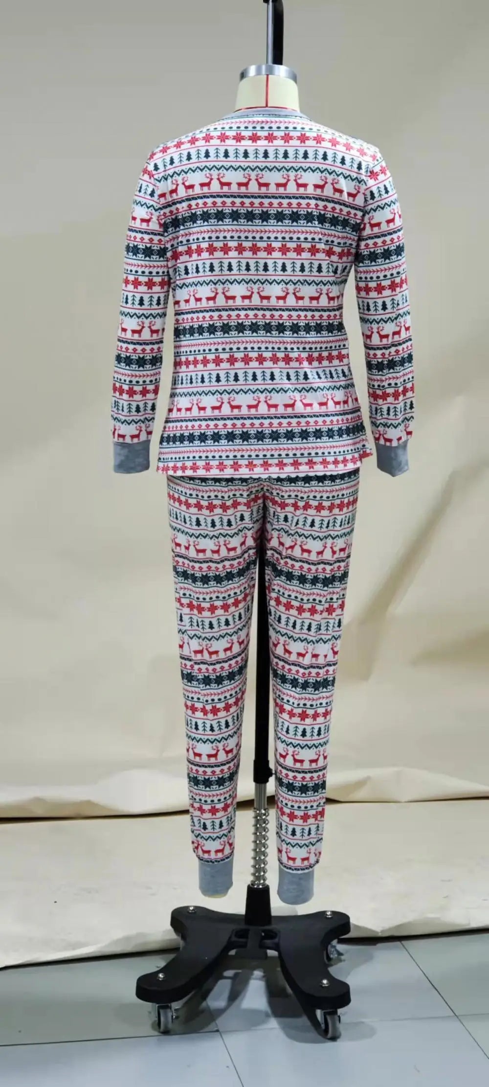 Pyjama de Noël Familial Renne et Sapin - Ensemble Assorti Parents et Enfants