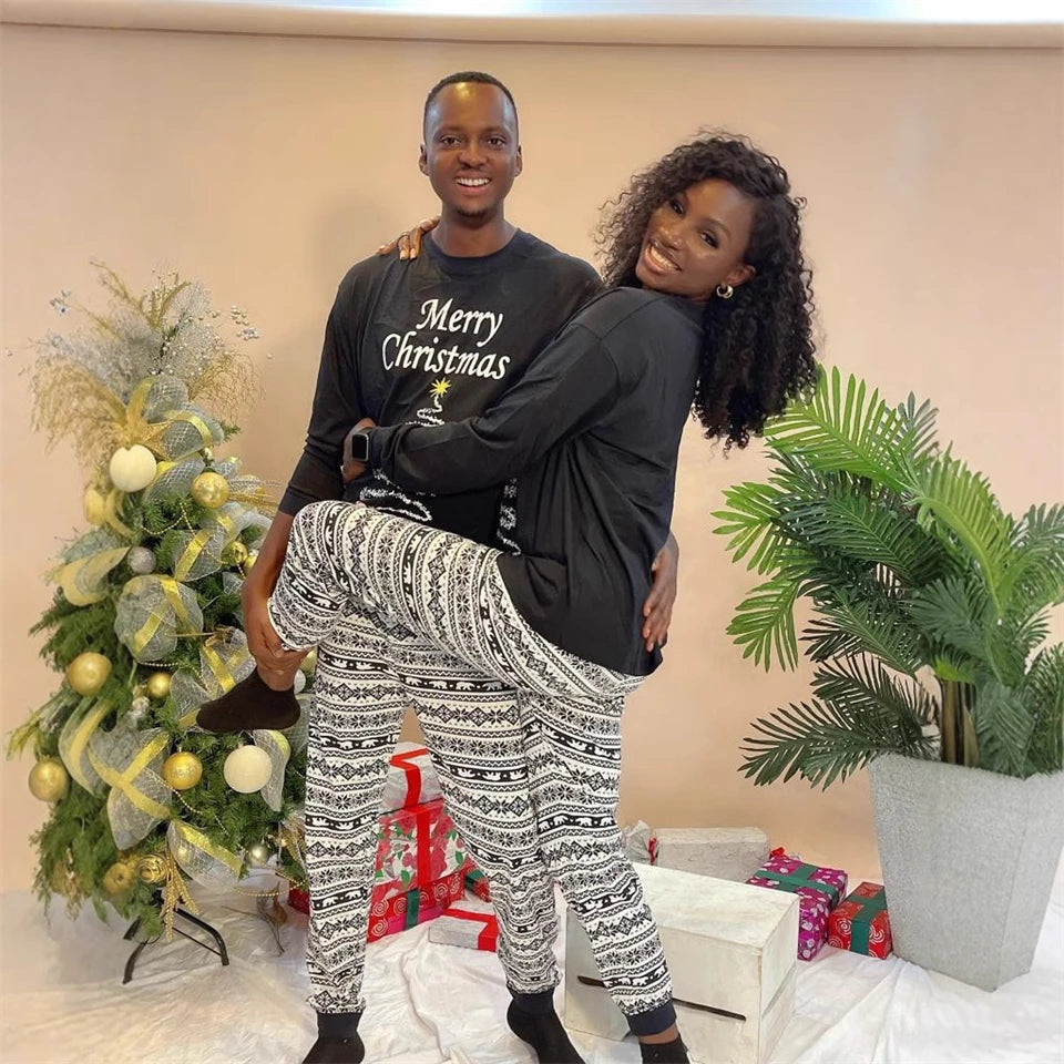 Pyjama de Noël Familial 2025 Vintage - Ensemble Assorti Parents Enfants Bébé