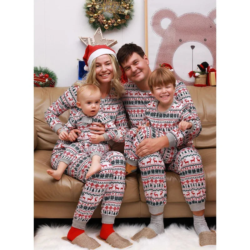 Pyjama de Noël Familial Cerf - Ensemble 2 Pièces Adulte et Enfant Assorti