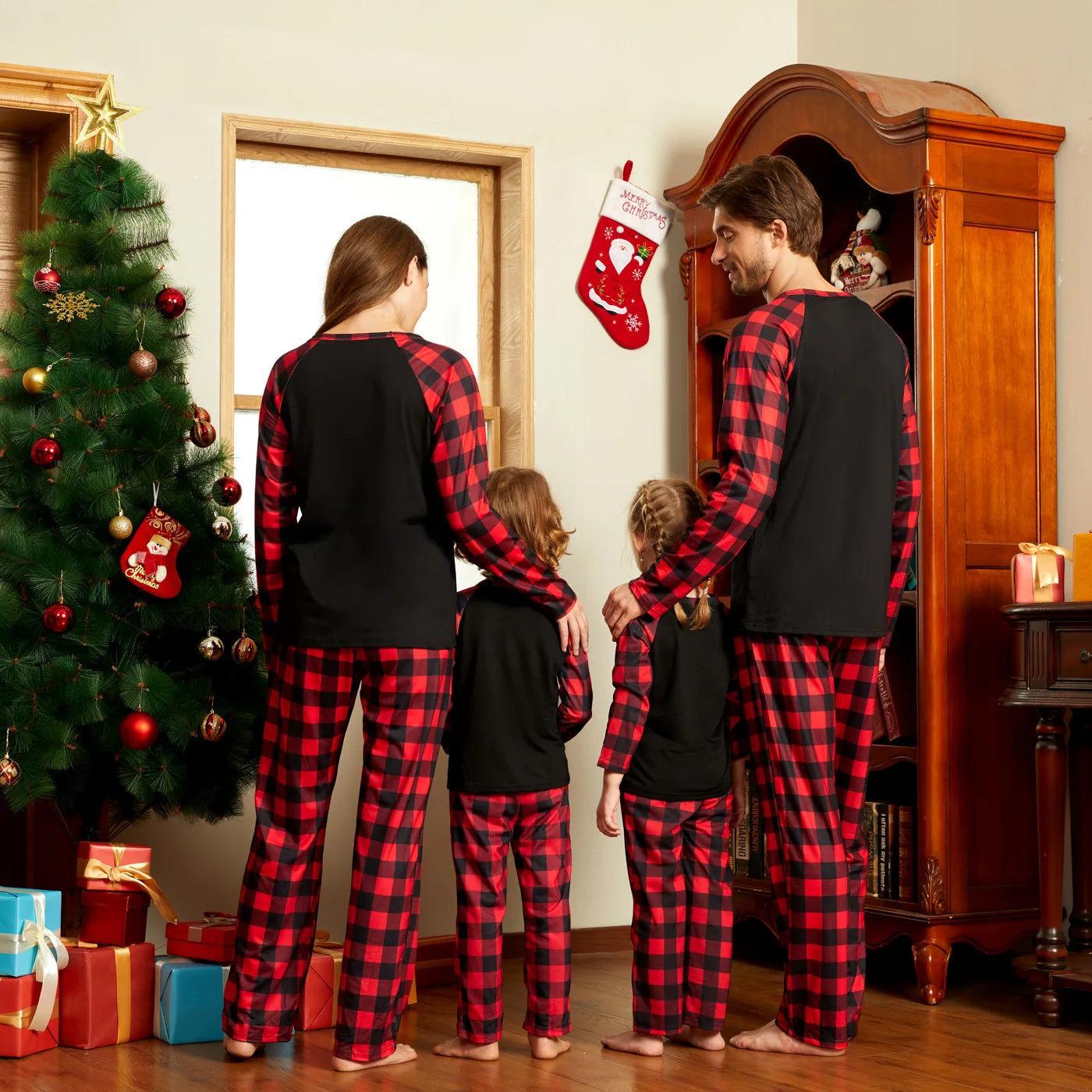 Pyjama de Noël Familial Père Noël - Ensemble Assorti Femme Homme Enfant